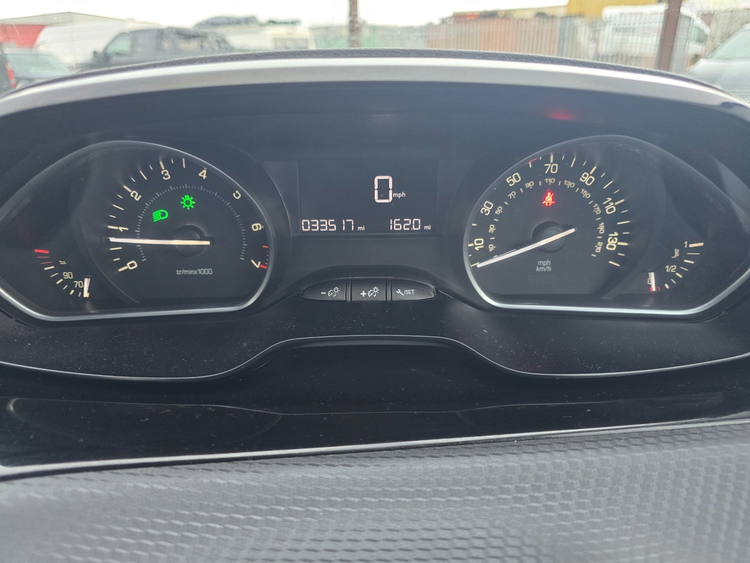 Used Peugeot 2008 2016 for sale - 77228467: Photo 14