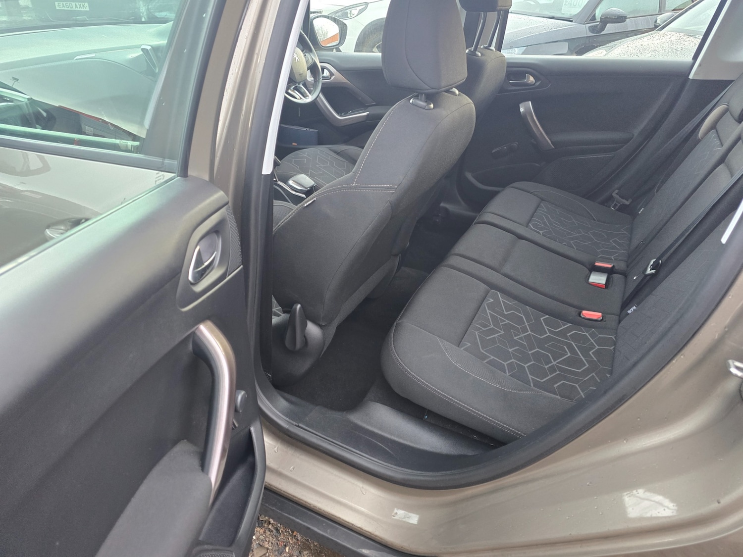 Used Peugeot 2008 2016 for sale - 77228467: Photo 18