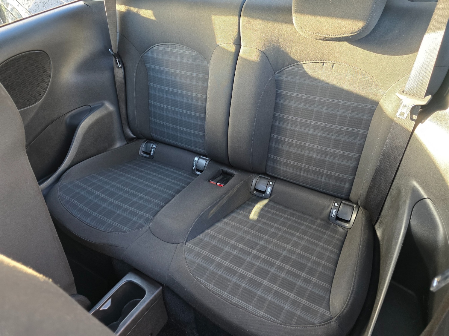 Used Vauxhall ADAM 2014 for sale - 77213773: Photo 16