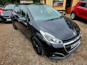Used Peugeot 208 2019 for sale - 79410036: Photo