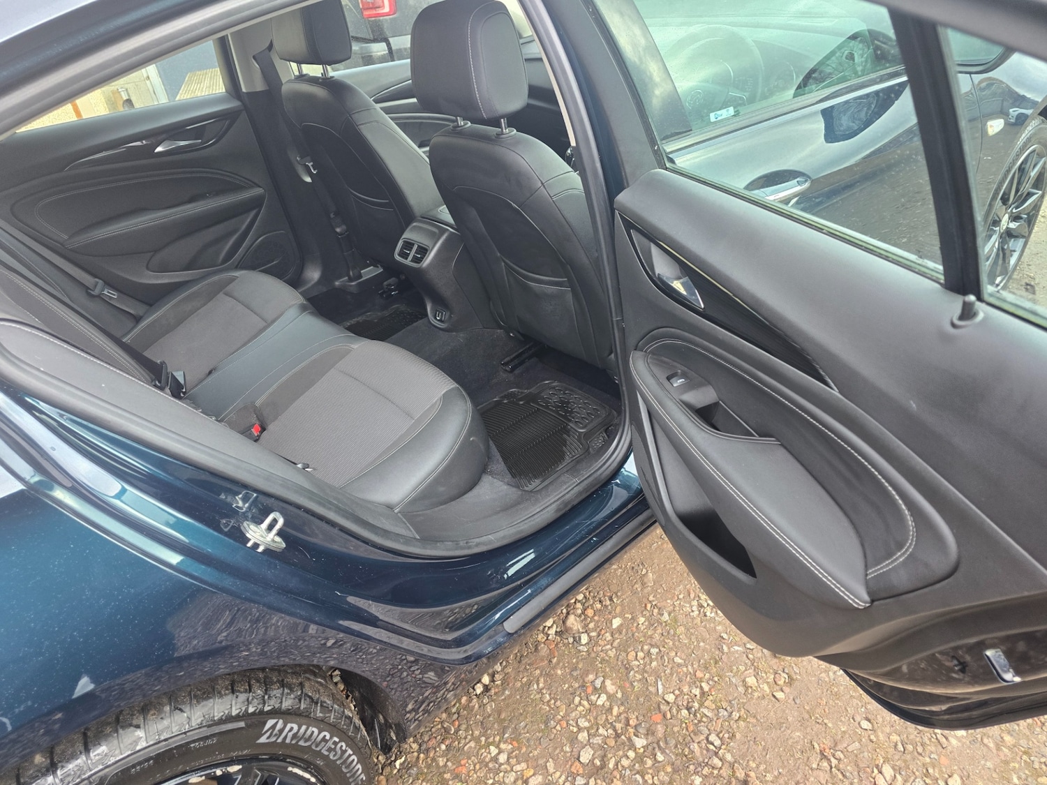 Used Vauxhall Insignia 2017 for sale - 77452796: Photo 14