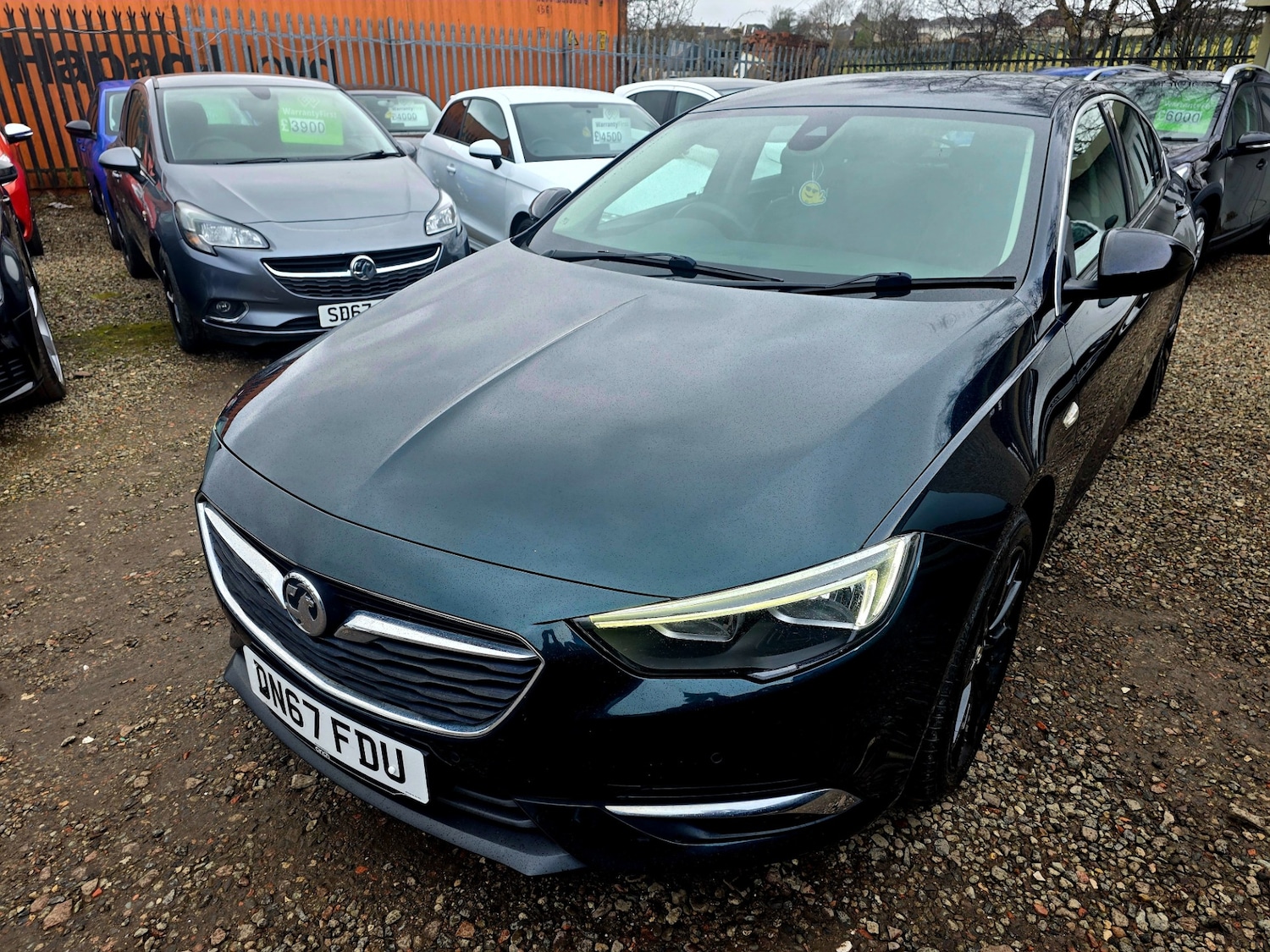 Used Vauxhall Insignia 2017 for sale - 77452796: Photo 2