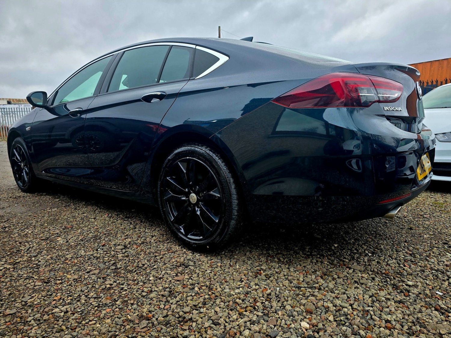 Used Vauxhall Insignia 2017 for sale - 77452796: Photo 4