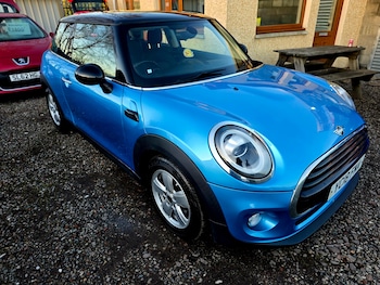 Used MINI Hatch 2018 for sale - 77047497: Photo