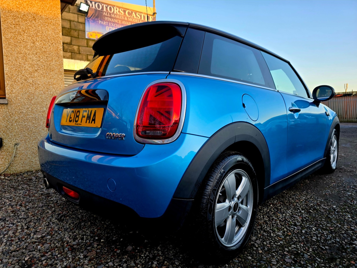 Used MINI Hatch 2018 for sale - 77047497: Photo 3