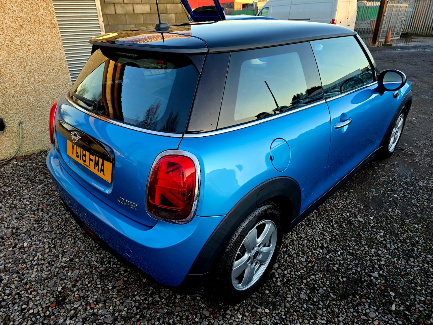 Used MINI Hatch 2018 for sale - 77047497: Photo 7