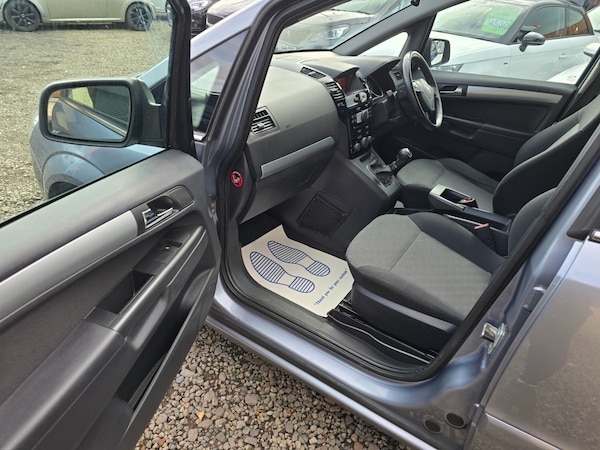 Used Vauxhall Zafira 2011 for sale - 76225191: Photo 10