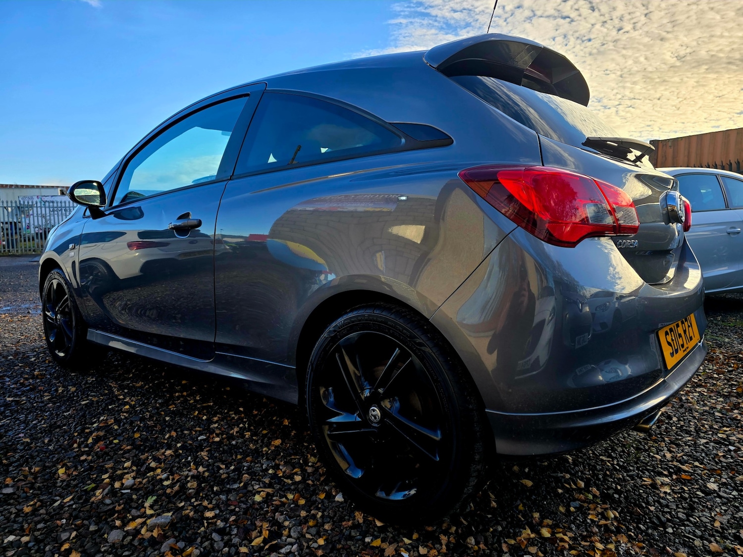 Used Vauxhall Corsa 2015 for sale - 76385728: Photo 3