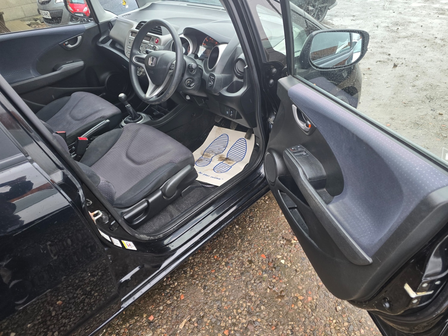 Used Honda Jazz 2011 for sale - 77522387: Photo 11