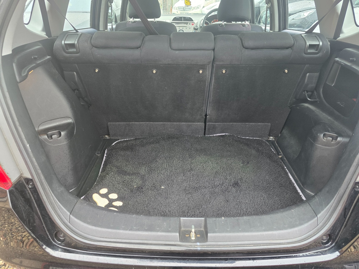 Used Honda Jazz 2011 for sale - 77522387: Photo 17