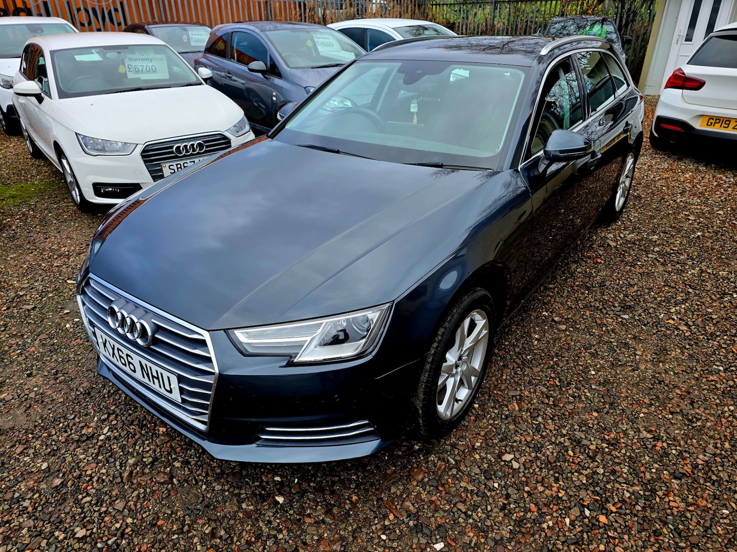 Used Audi A4 2016 for sale - 76518030: Photo 1