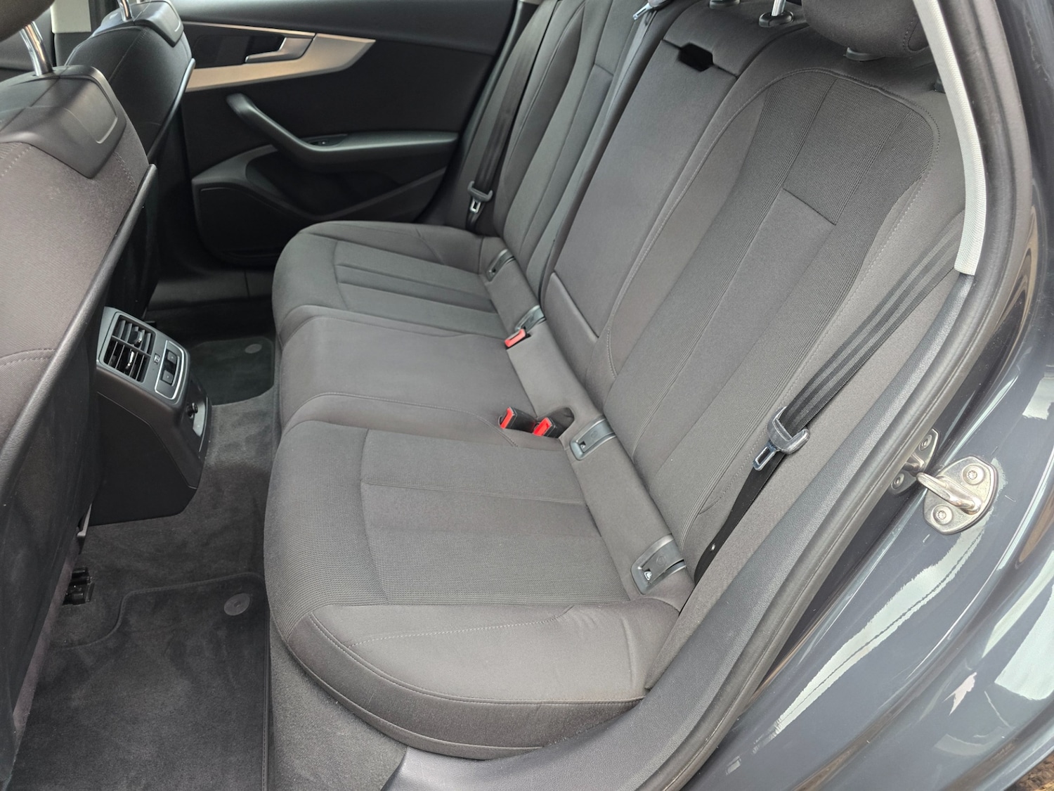 Used Audi A4 2016 for sale - 76518030: Photo 12