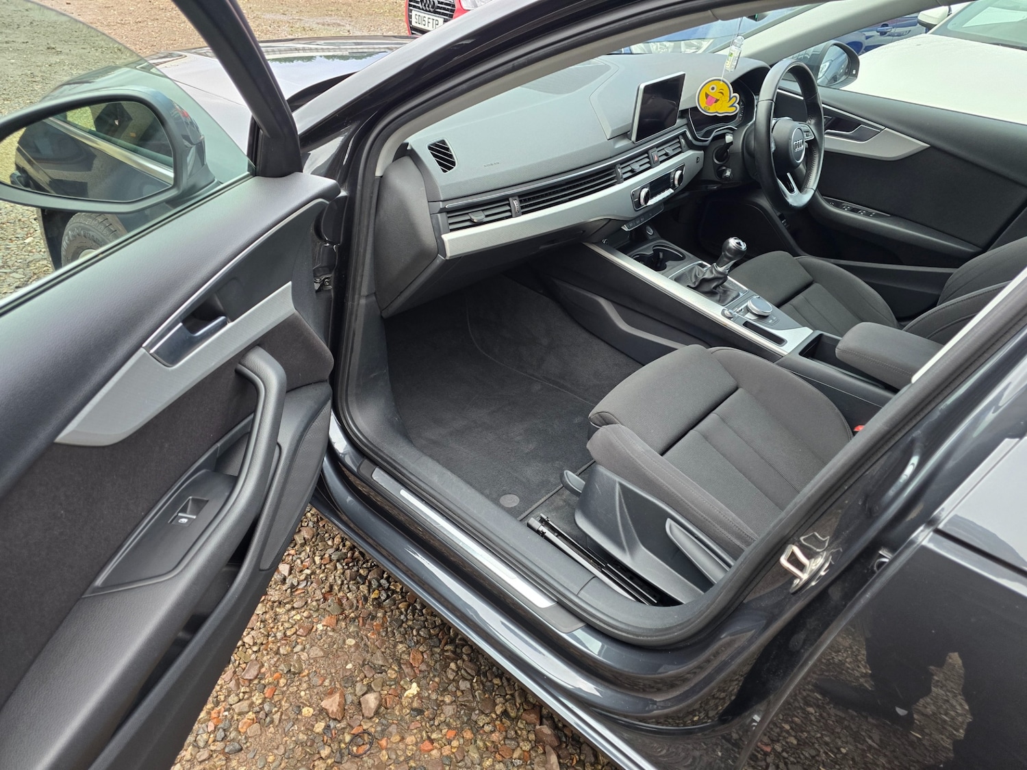 Used Audi A4 2016 for sale - 76518030: Photo 9