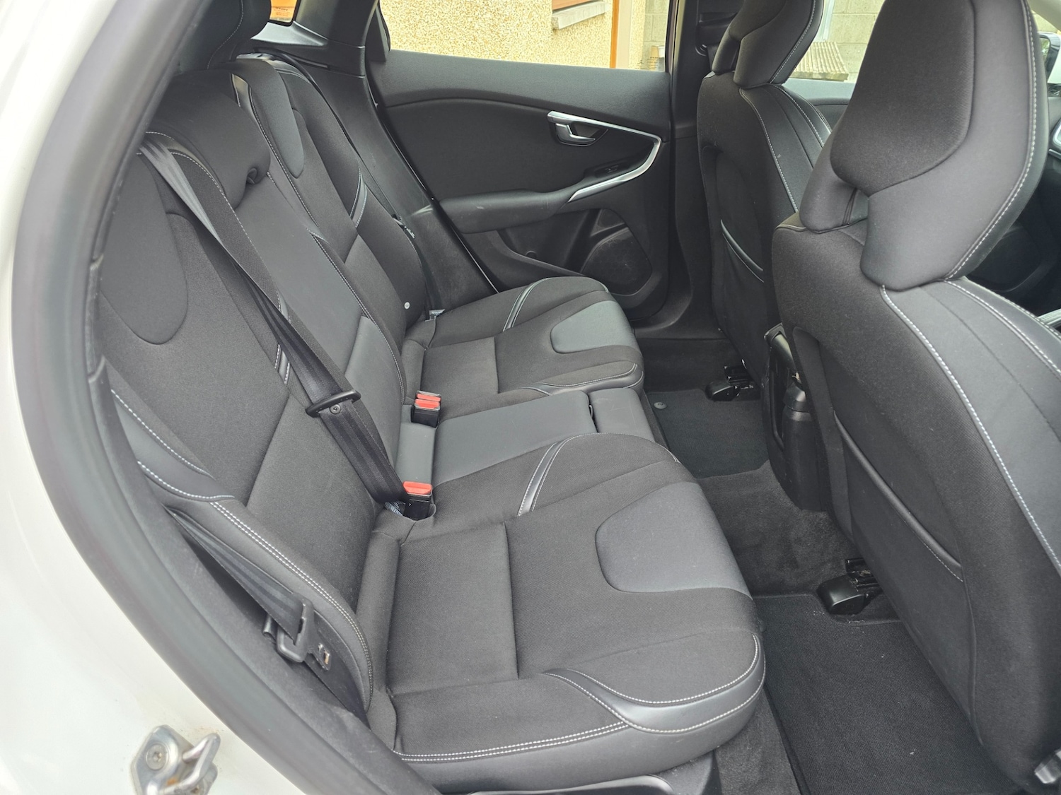 Used Volvo V40 2014 for sale - 76299328: Photo 15
