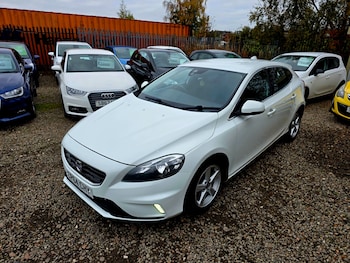 Volvo - V40