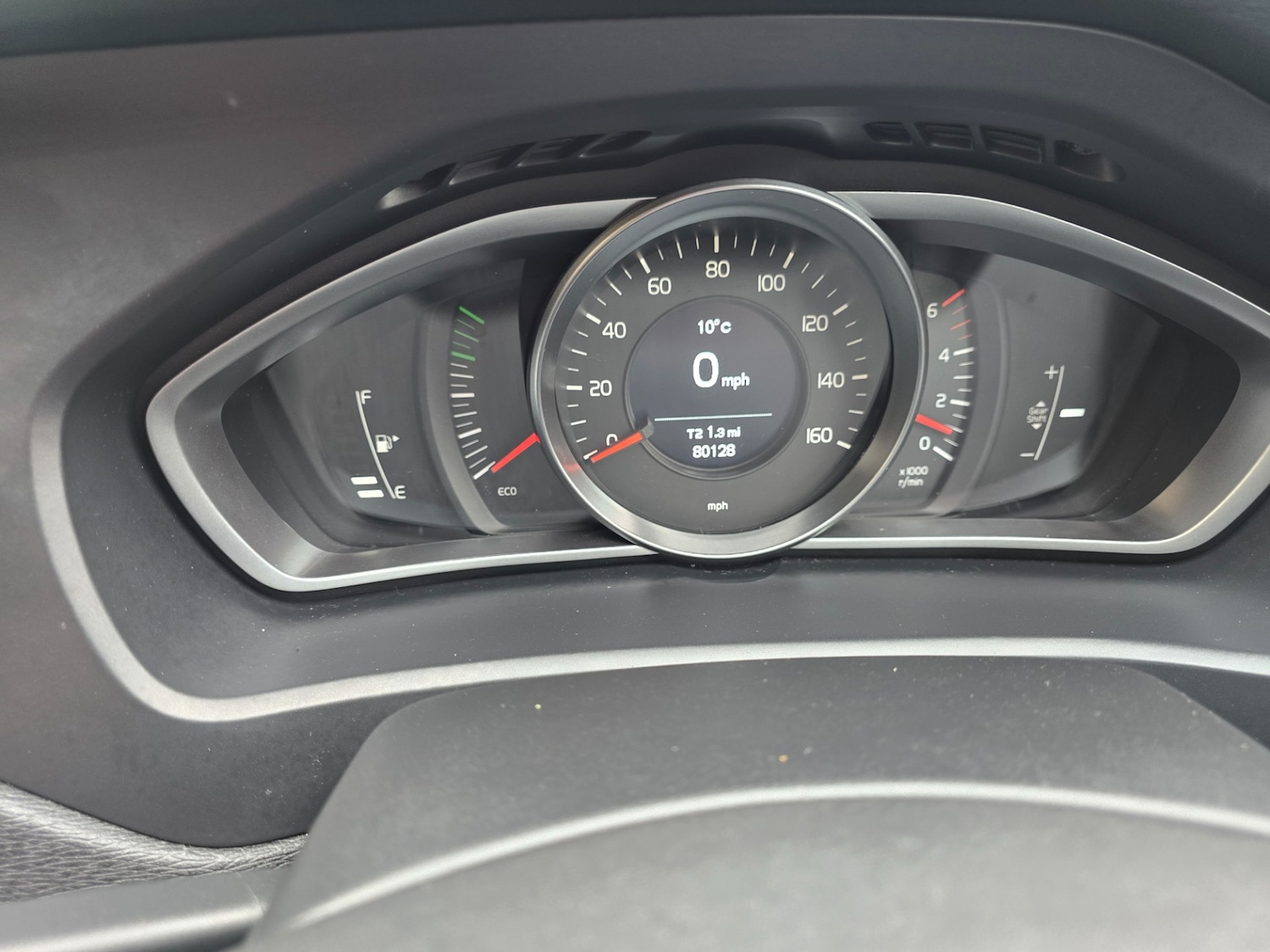 Used Volvo V40 2014 for sale - 76299328: Photo 9