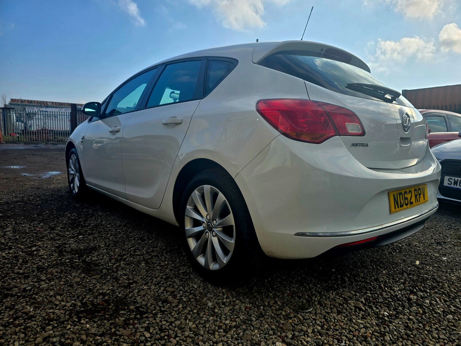Used Vauxhall Astra 2013 for sale - 77749406: Photo 6