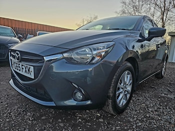 Used Mazda Mazda2 2015 for sale - 79463622: Photo