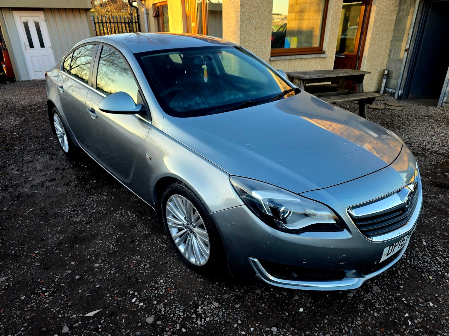 Used Vauxhall Insignia 2015 for sale - 77782097: Photo 2