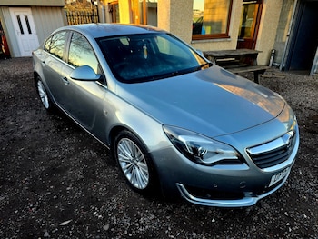 Used Vauxhall Insignia 2015 for sale - 77782097: Photo