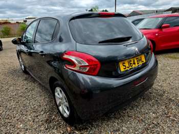 Used Peugeot 208 2014 for sale - 74695165: Photo