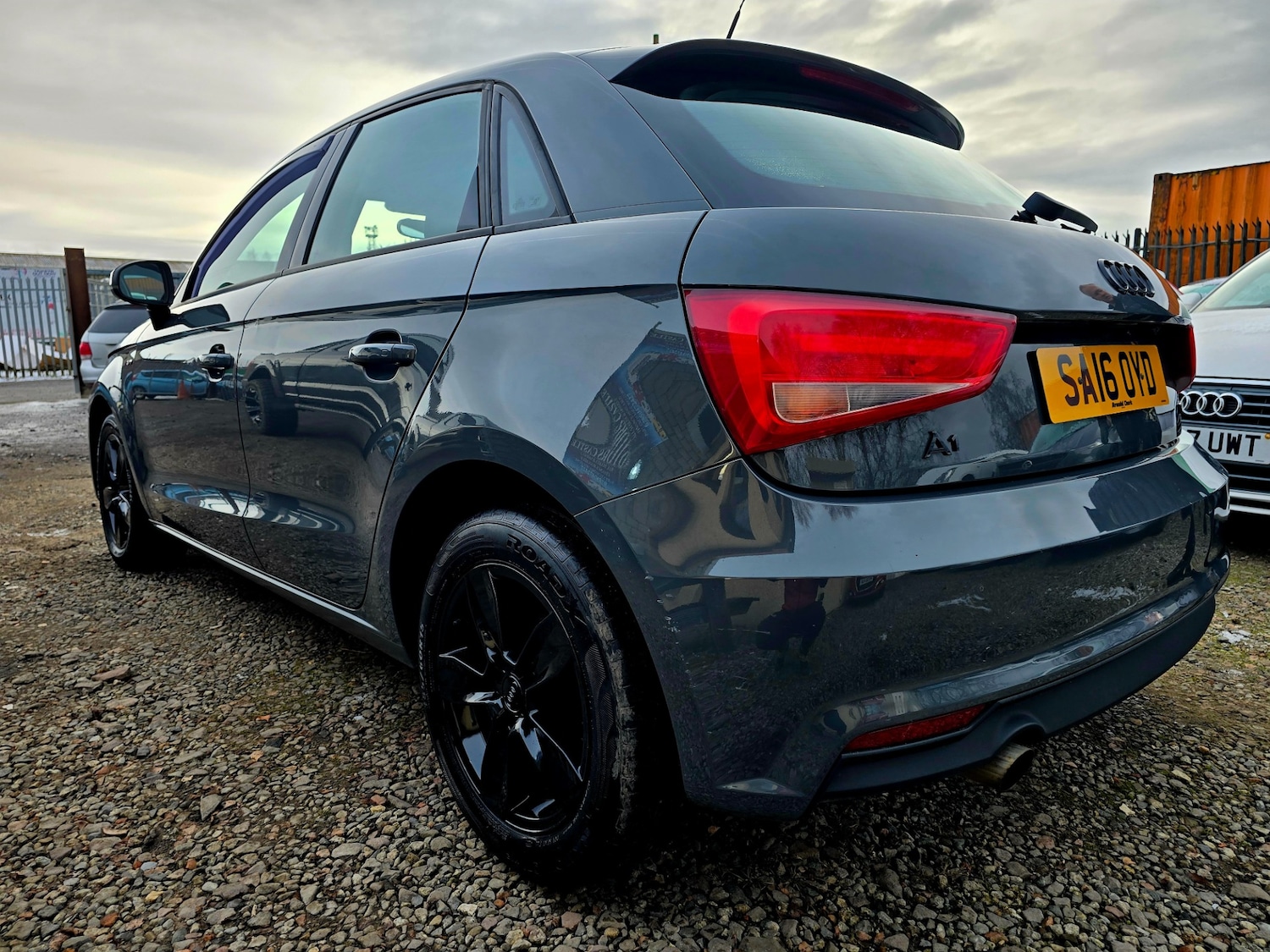 Used Audi A1 2016 for sale - 76665931: Photo 3