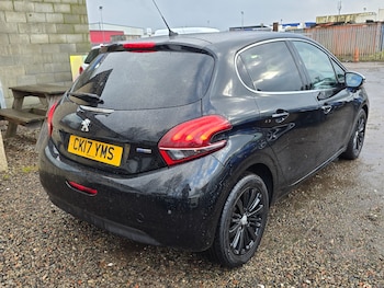 Used Peugeot 208 2017 for sale - 77314207: Photo