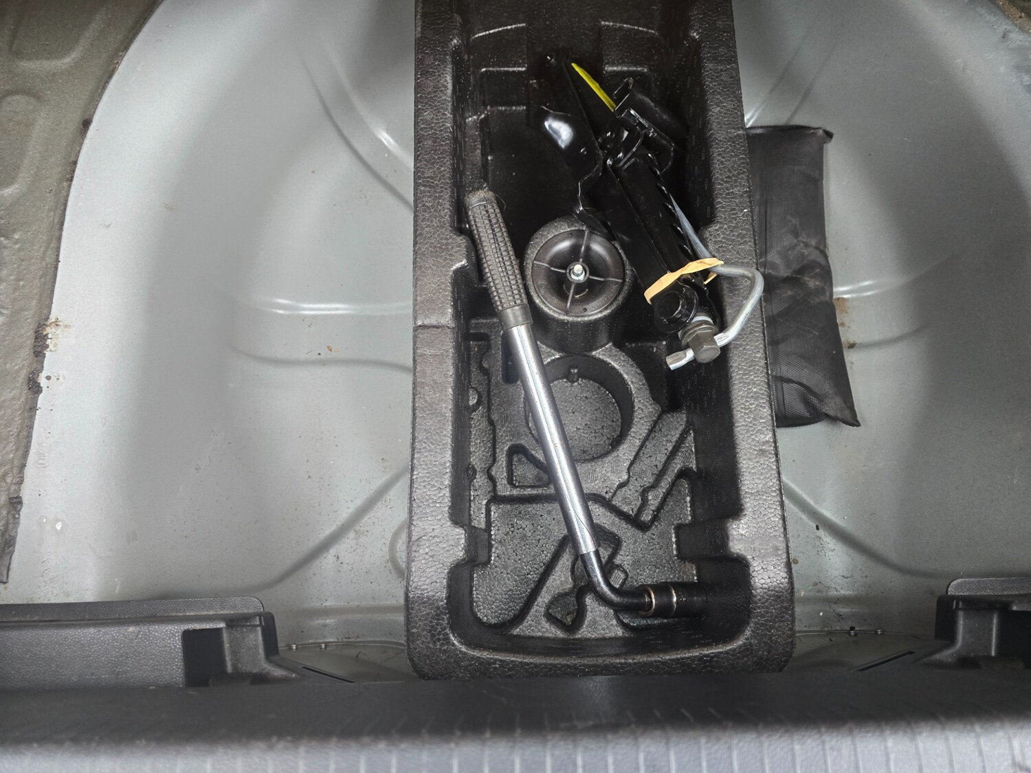 Used Vauxhall Corsa 2013 for sale - 77919452: Photo 16