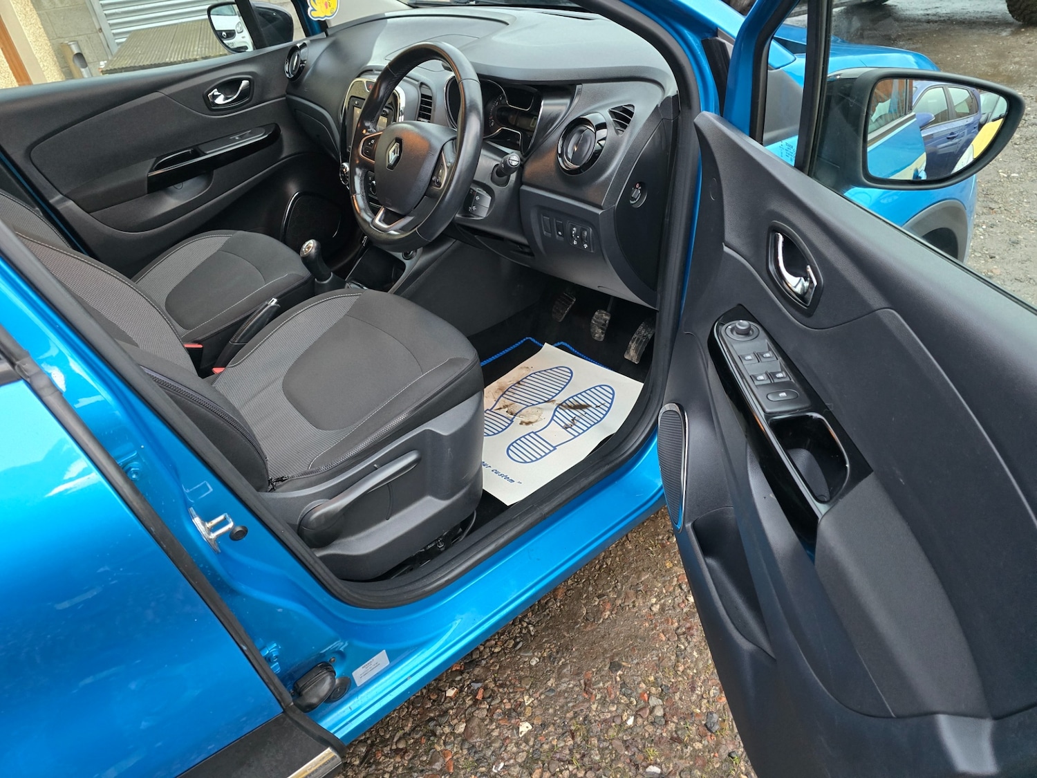 Used Renault Captur 2016 for sale - 76847339: Photo 14