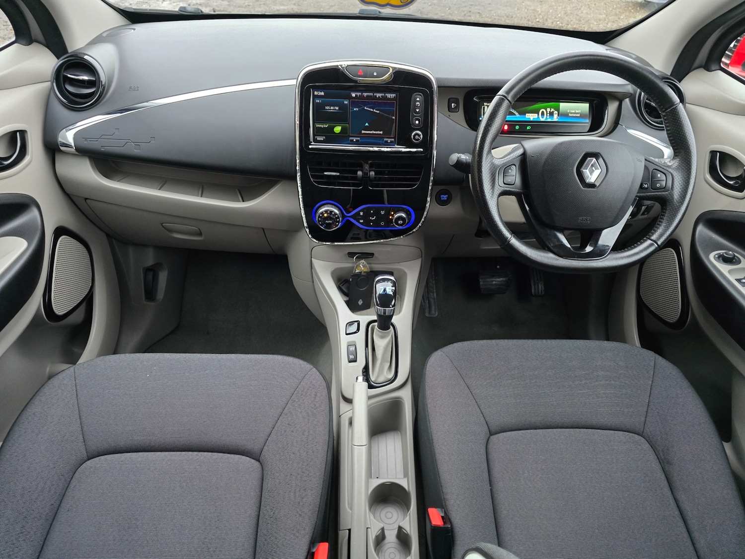 Used Renault Zoe 2016 for sale - 76368986: Photo 14