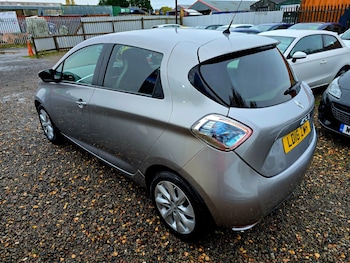 Used Renault Zoe 2016 for sale - 76368986: Photo