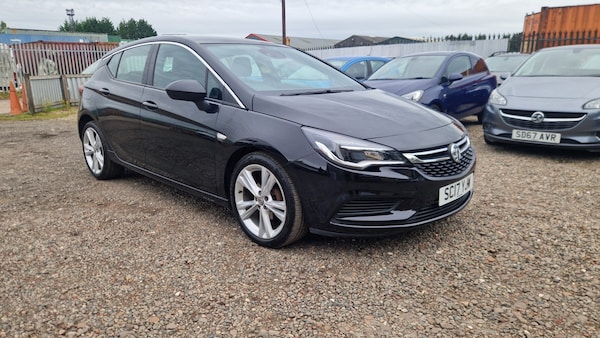 Used Vauxhall Astra 2017 for sale - 75999994: Photo 1