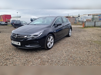 Used Vauxhall Astra 2017 for sale - 75999994: Photo