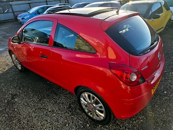 Used Vauxhall Corsa 2009 for sale - 76785485: Photo