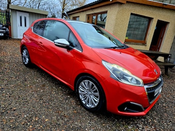 Used Peugeot 208 2016 for sale - 76427848: Photo