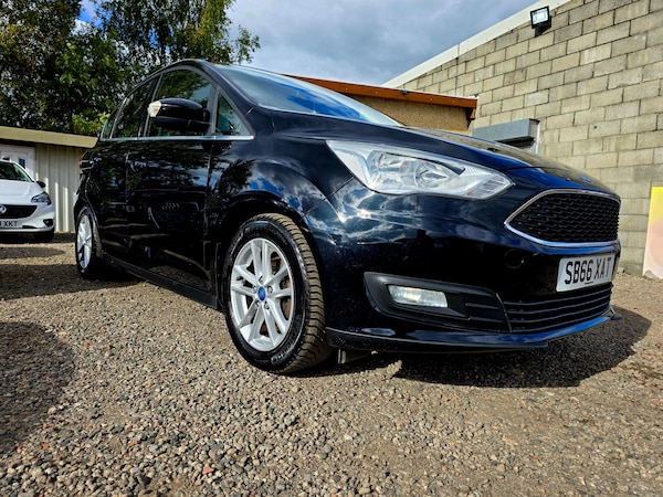 Used Ford C-Max 2016 for sale - 76082432: Photo 5