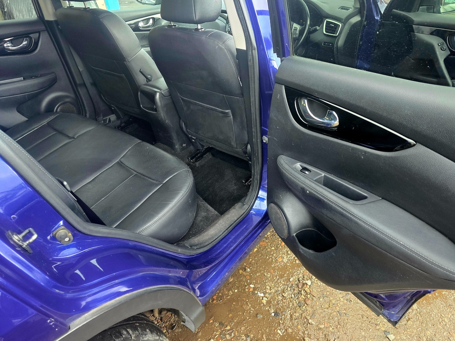 Used Nissan Qashqai 2017 for sale - 77906735: Photo 18