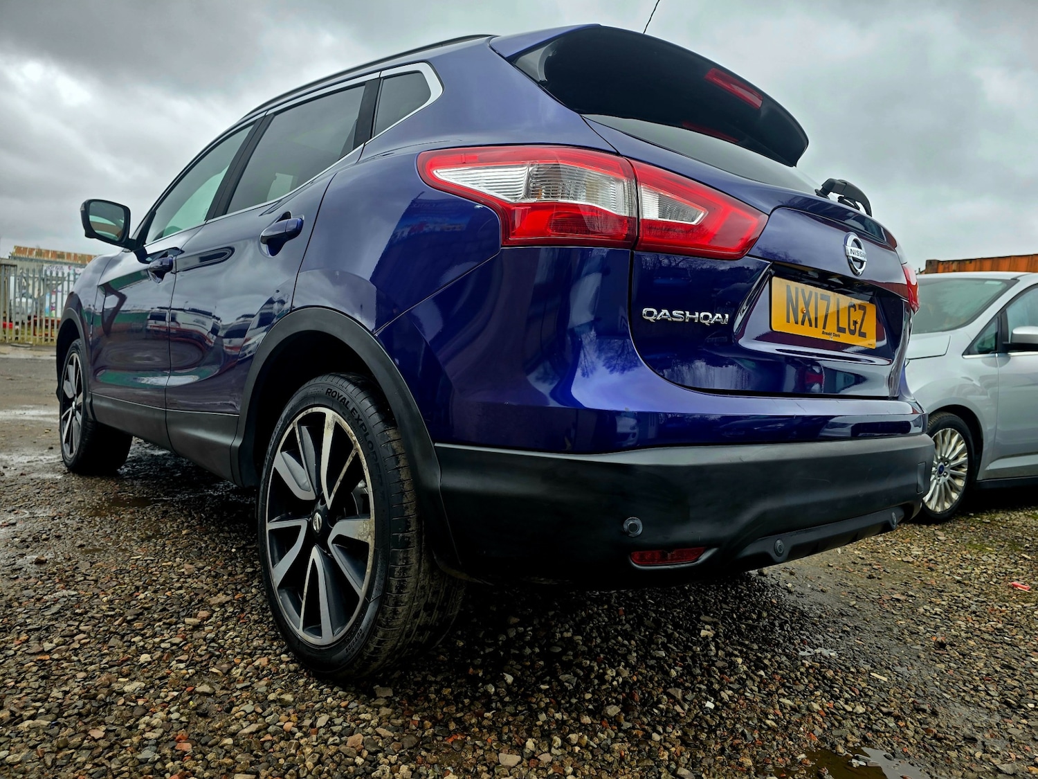 Used Nissan Qashqai 2017 for sale - 77906735: Photo 4