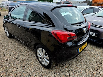 Used Vauxhall Corsa 2017 for sale - 76169520: Photo 3