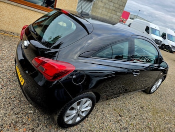 Used Vauxhall Corsa 2017 for sale - 76169520: Photo 4