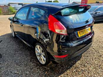 Used Ford Fiesta 2015 for sale - 74698365: Photo