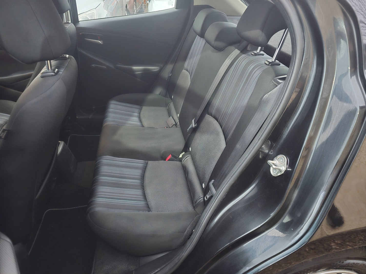 Used Mazda Mazda2 2015 for sale - 77822531: Photo 15