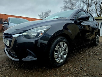 Used Mazda Mazda2 2015 for sale - 77822531: Photo