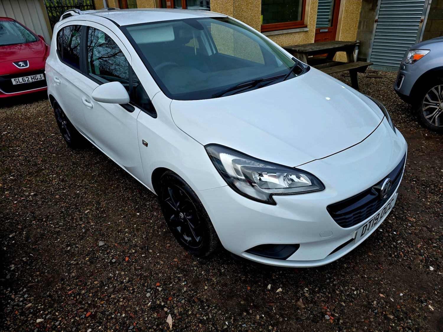 Used Vauxhall Corsa 2019 for sale - 76987022: Photo 2