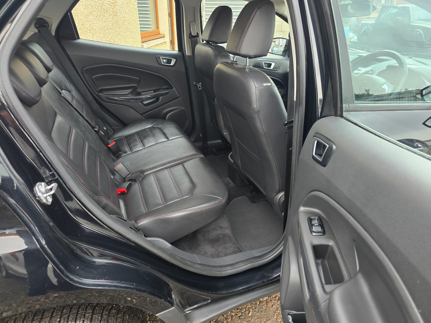 Used Ford Ecosport 2015 for sale - 76664758: Photo 16