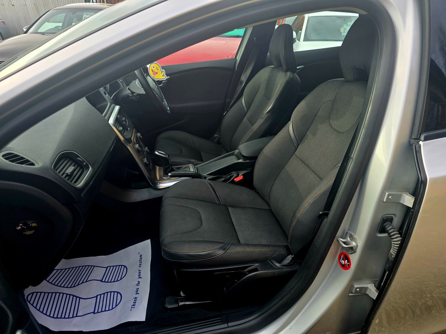 Used Volvo V40 2015 for sale - 77782050: Photo 11