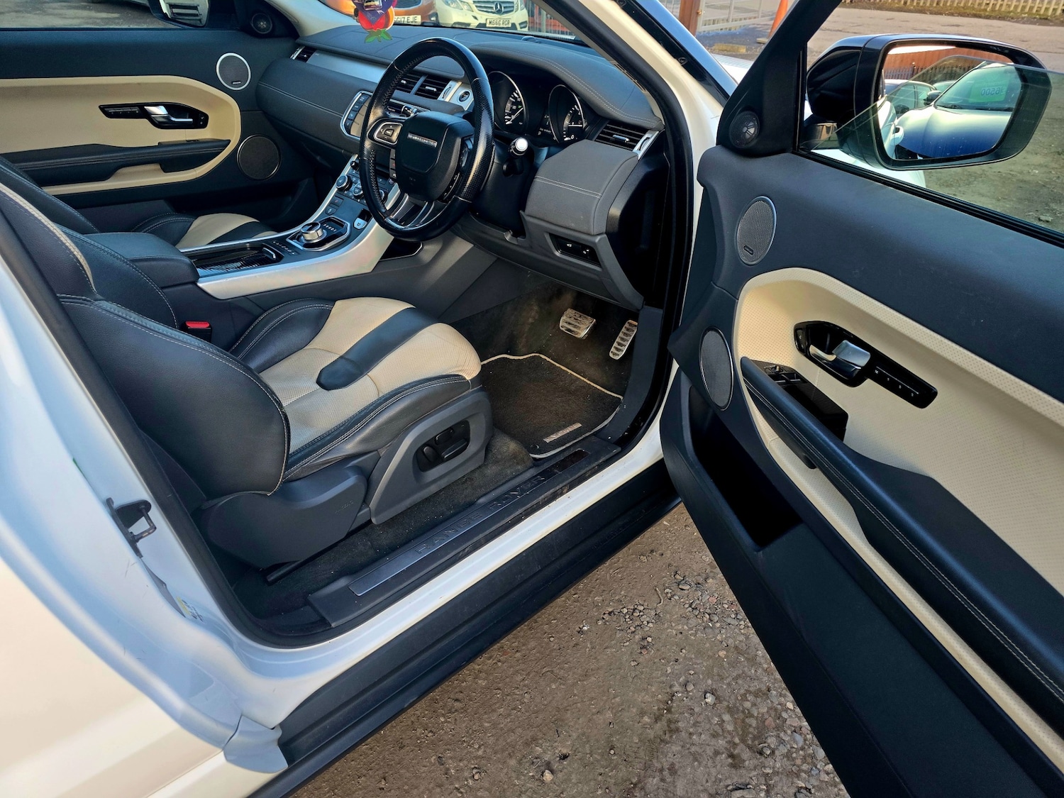 Used Land Rover Range Rover Evoque 2013 for sale - 77976943: Photo 11