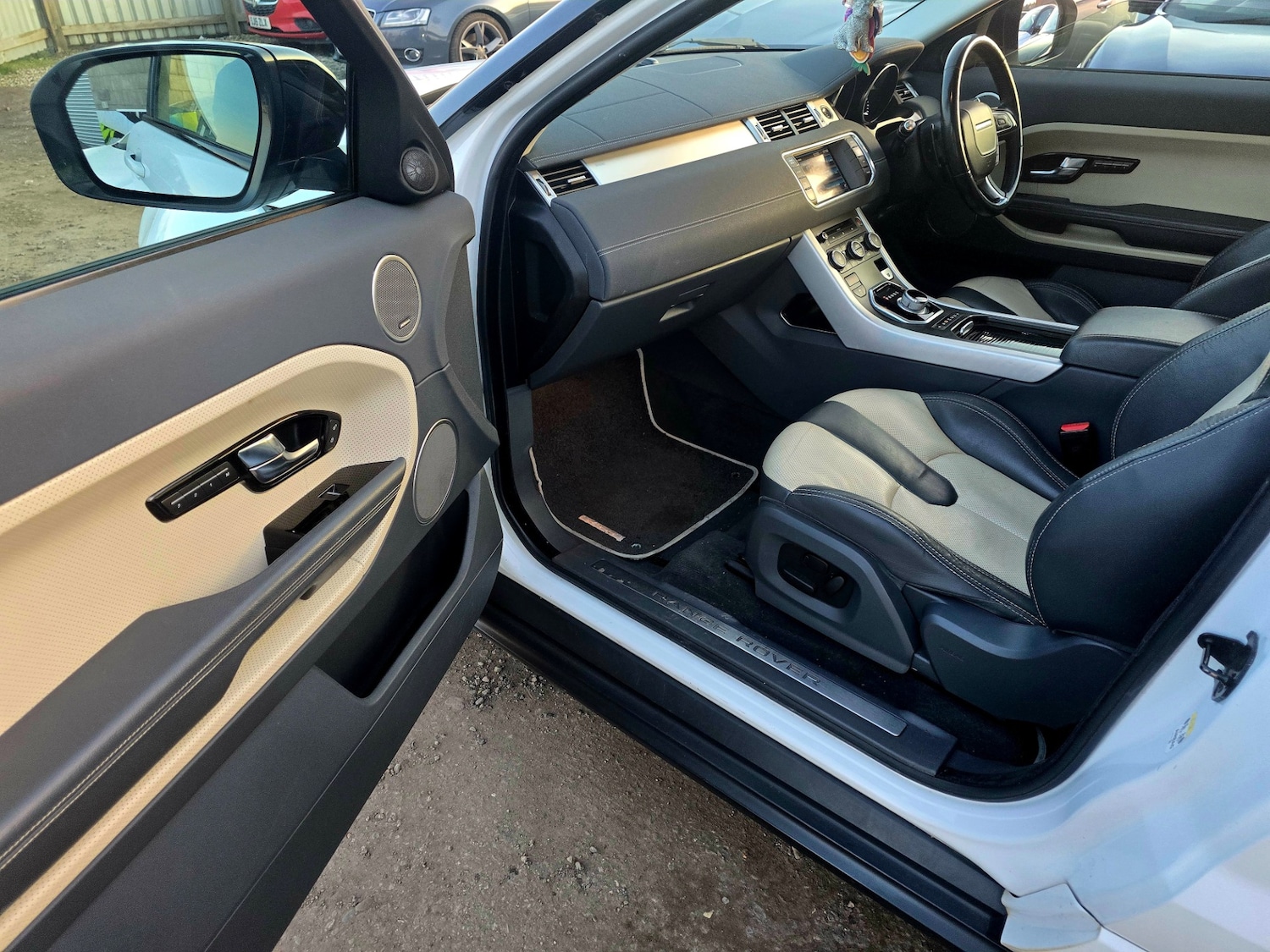 Used Land Rover Range Rover Evoque 2013 for sale - 77976943: Photo 9