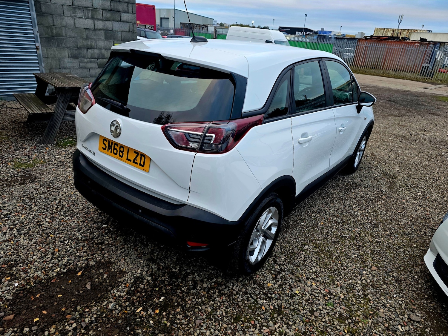 Used Vauxhall Crossland X 2019 for sale - 76237286: Photo 4