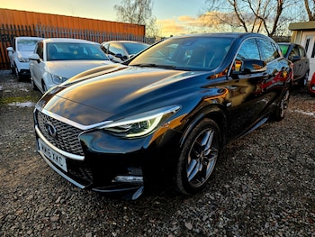 Used Infiniti Q30 2016 for sale - 76627249: Photo